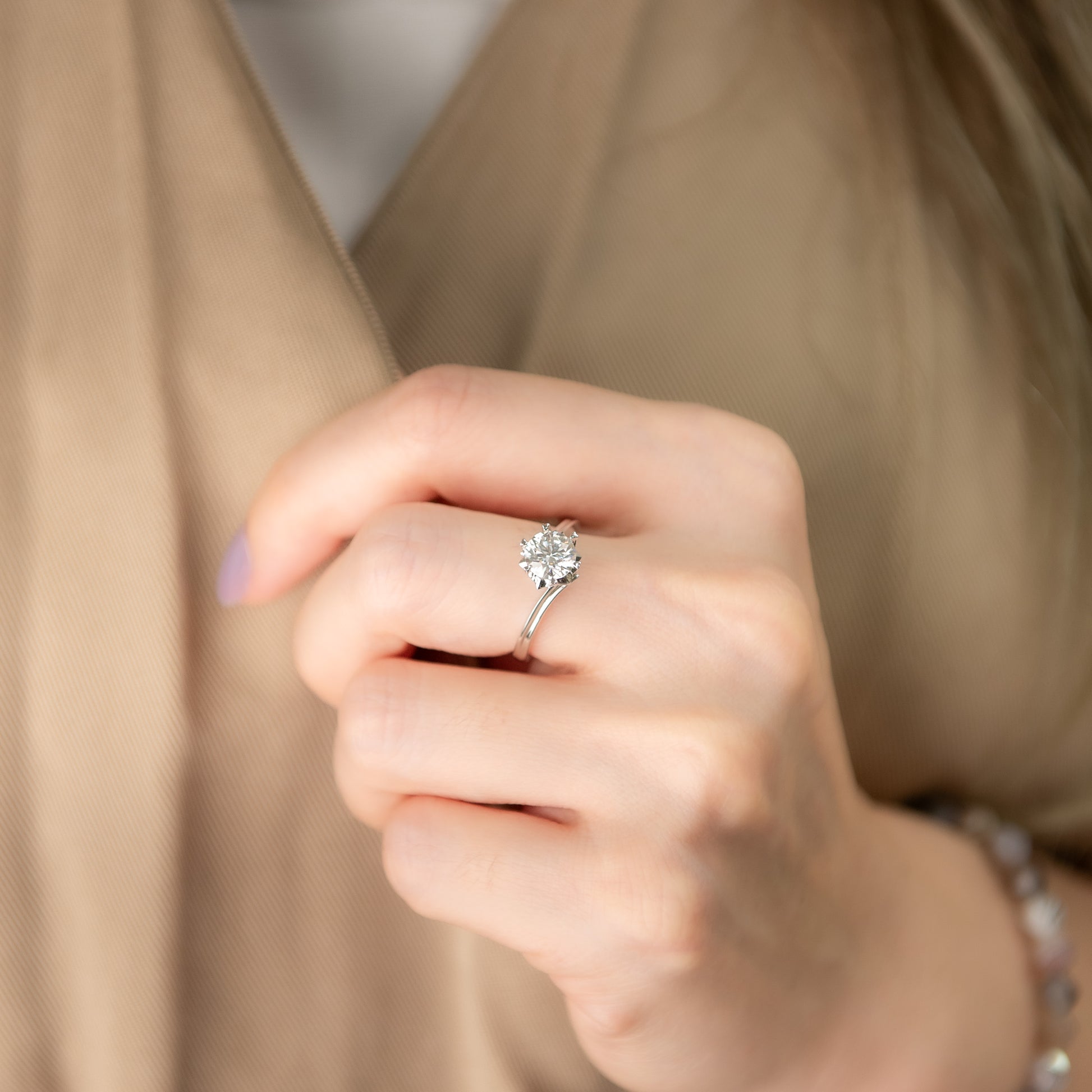 The Starburst – Round Brilliant Lab Diamond Ring with Star Crown in 925 Silver – TY-R-032 – Image 8