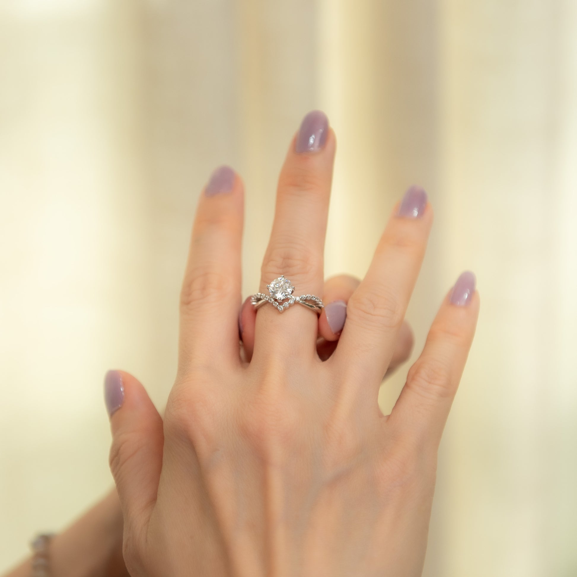 The Infinity – Round Brilliant Lab Diamond Ring with Infinity Twist Pavé Band in 925 Silver – TY-R-033 – Image 11