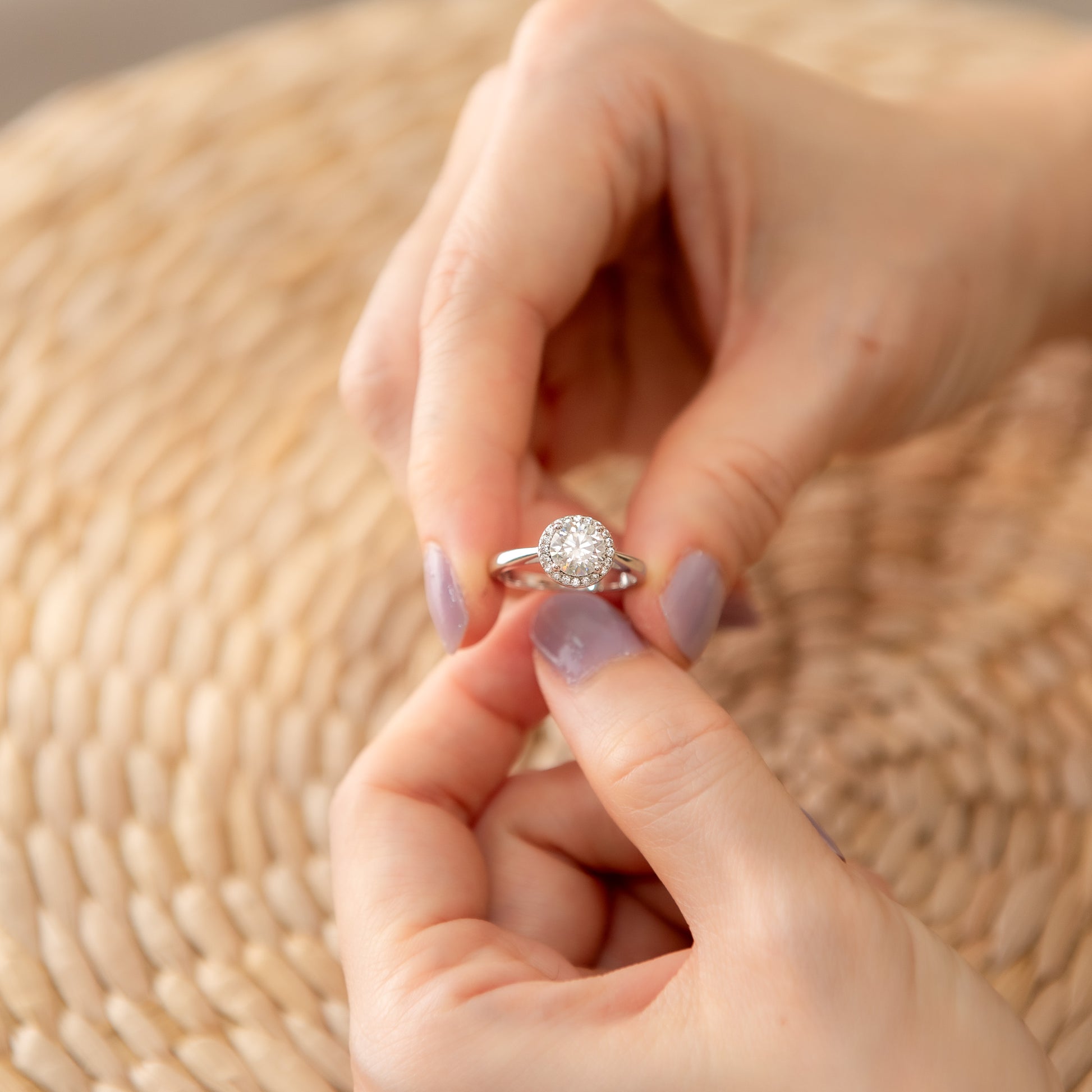 The Aurora – Round Brilliant Lab Diamond Halo Ring in 925 Silver – TY-R-035 – Image 11