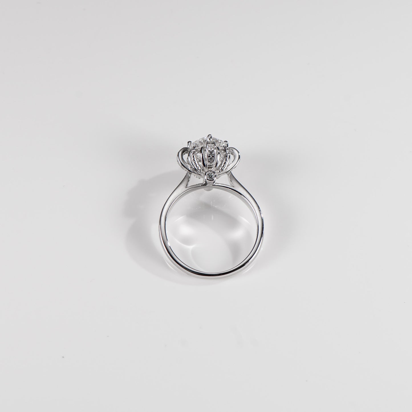 The Rose Crown – Round Brilliant Lab Diamond Vintage Floral Crown Ring in 925 Silver – TY-R-037 – Image 2