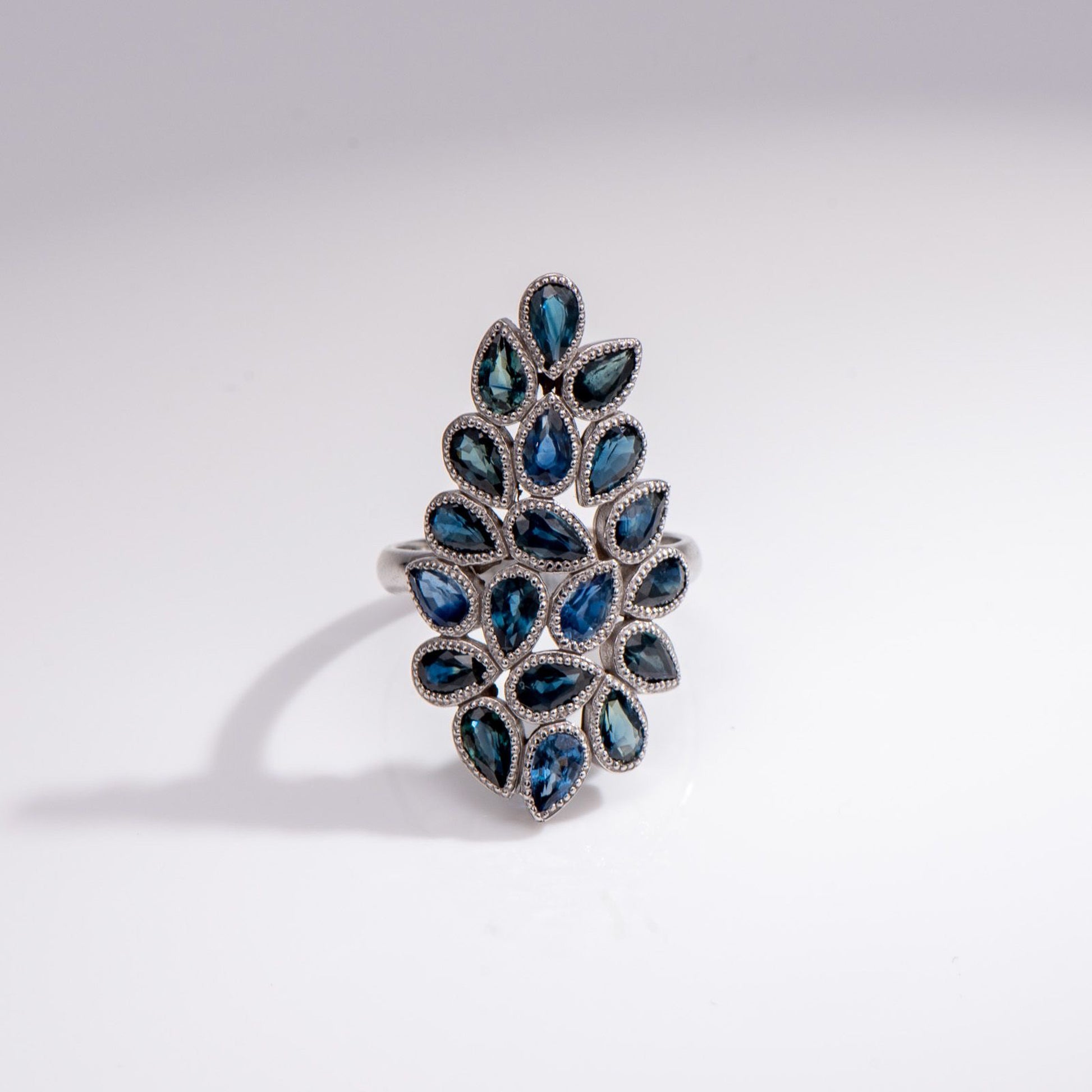 The Timeless Treasure - Sapphire Ring 925 Silver