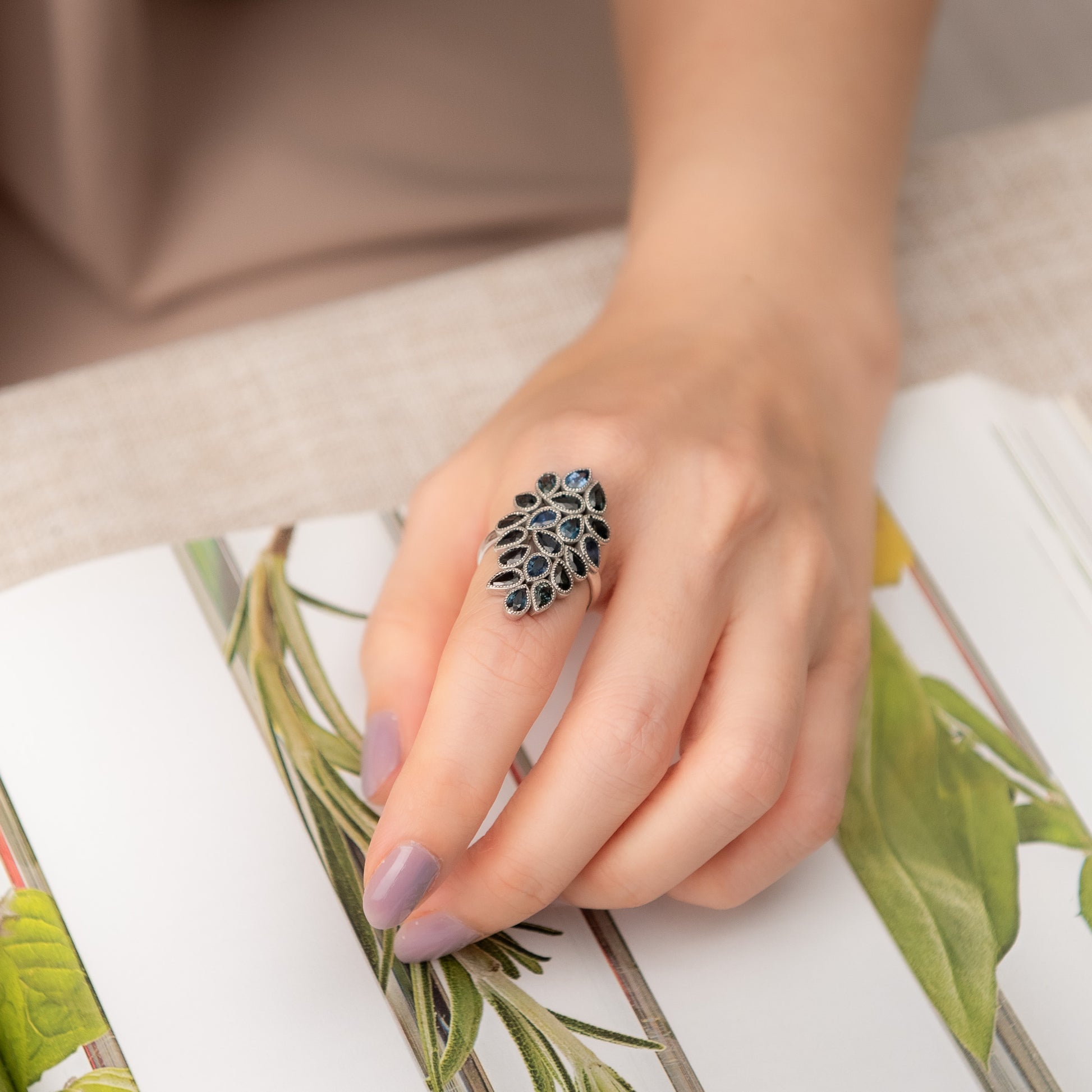 The Timeless Treasure - Sapphire Ring 925 Silver