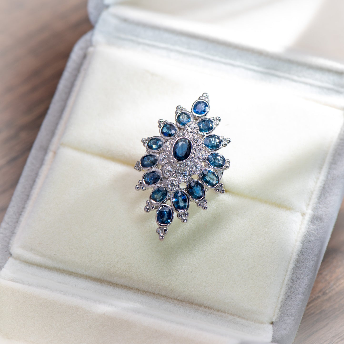 The Midnight Jewel - Sapphire Ring 925 Silver