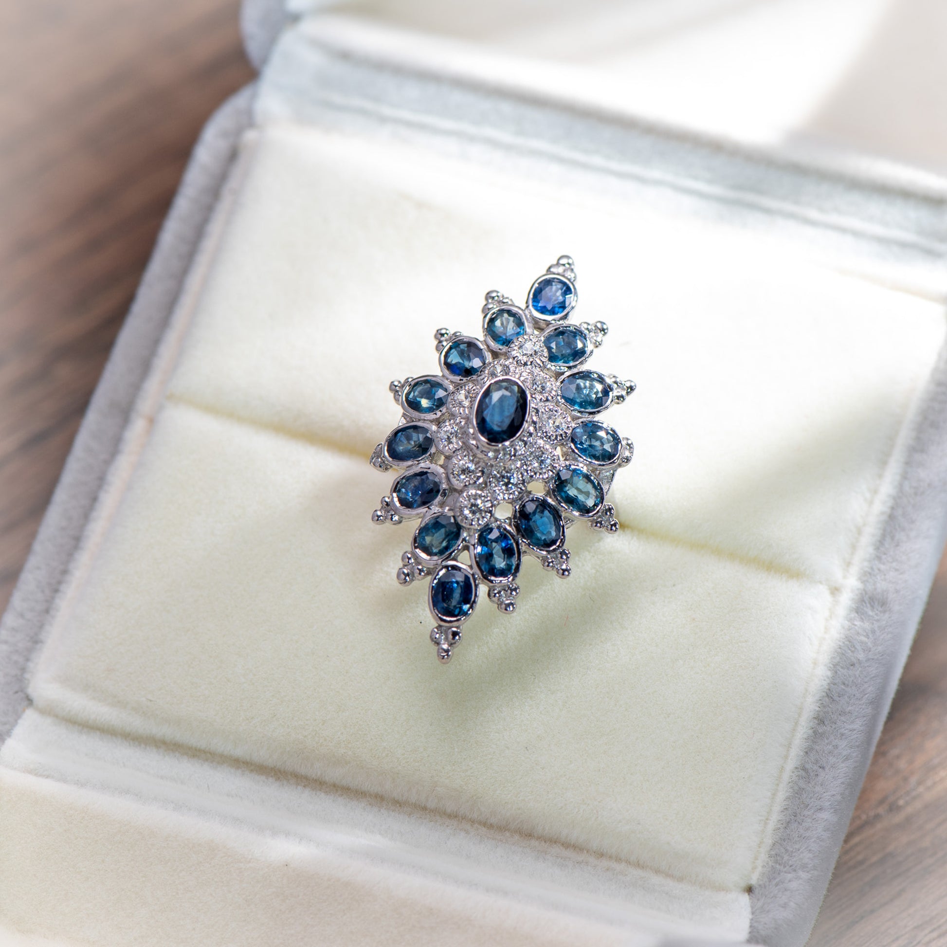 The Midnight Jewel - Sapphire Ring 925 Silver